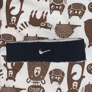 Nike headband
